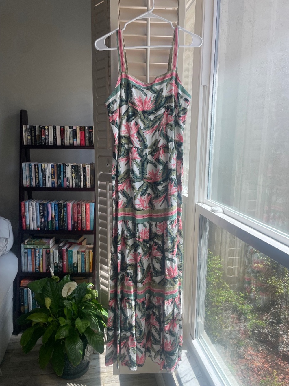 LOFT Resort wear Maxi dress Size 4